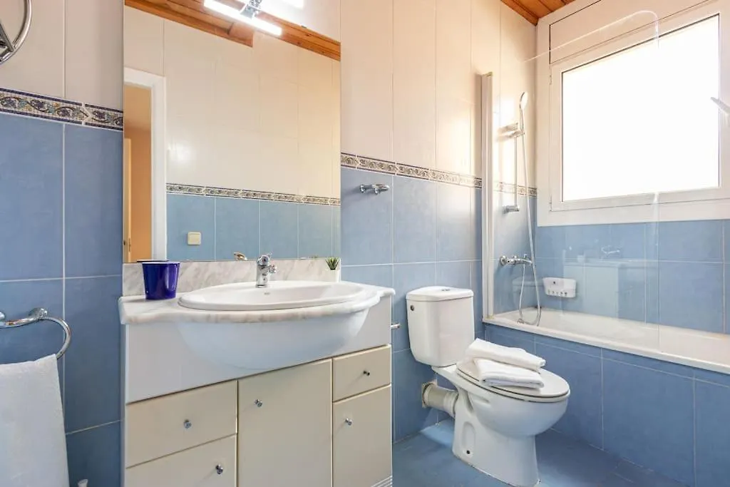 Сasa de vacaciones Villa CASITA con jardin, BBQ, wifi, Centro y PLAYA Ampuriabrava
