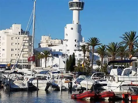 Сasa de vacaciones Villa CASITA con jardin, BBQ, wifi, Centro y PLAYA Ampuriabrava